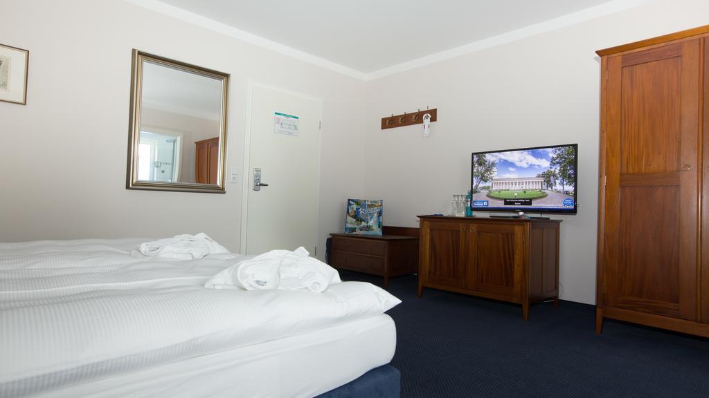 פוטבוס Hotel Badehaus Goor מראה חיצוני תמונה