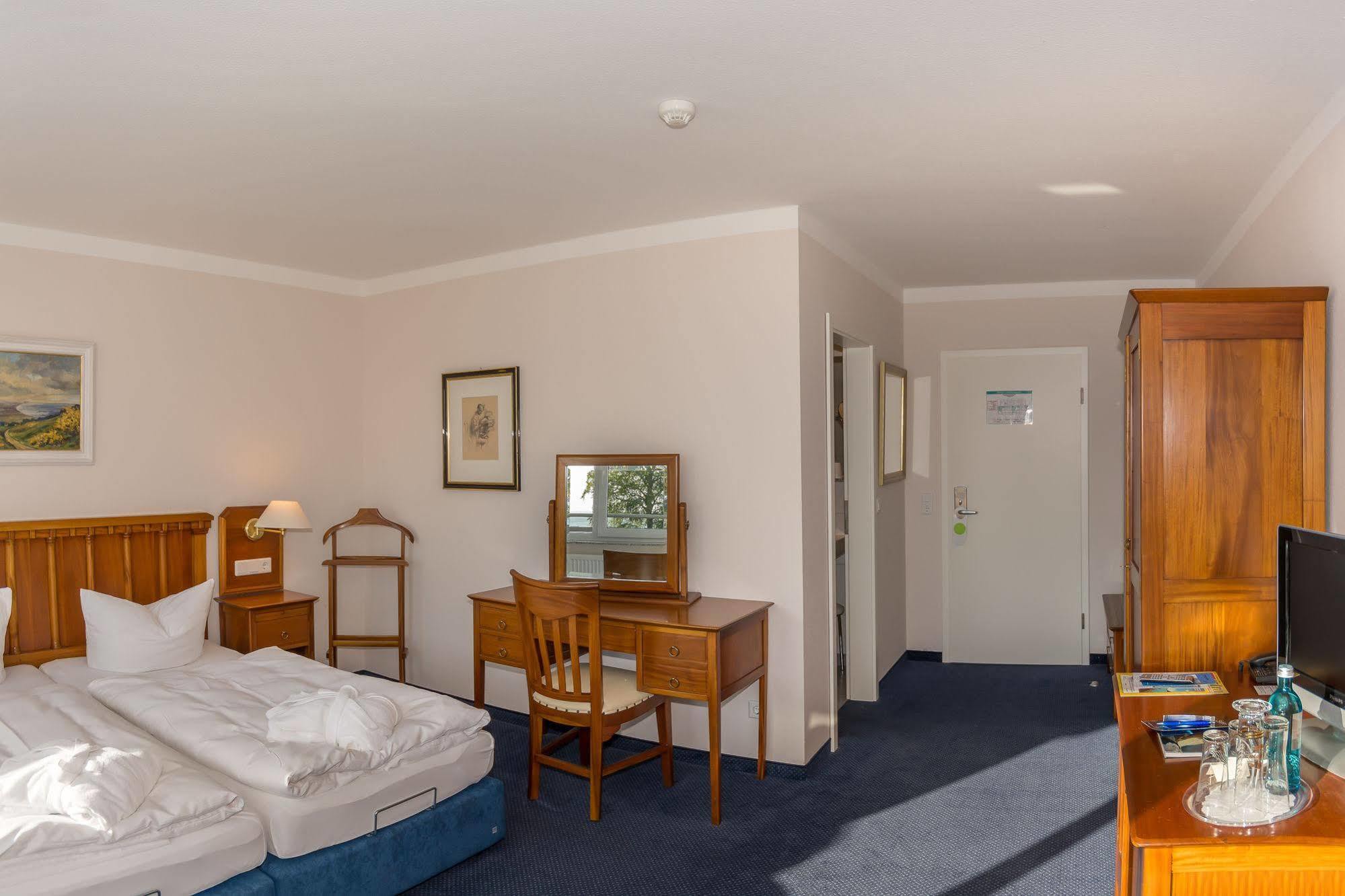 פוטבוס Hotel Badehaus Goor מראה חיצוני תמונה